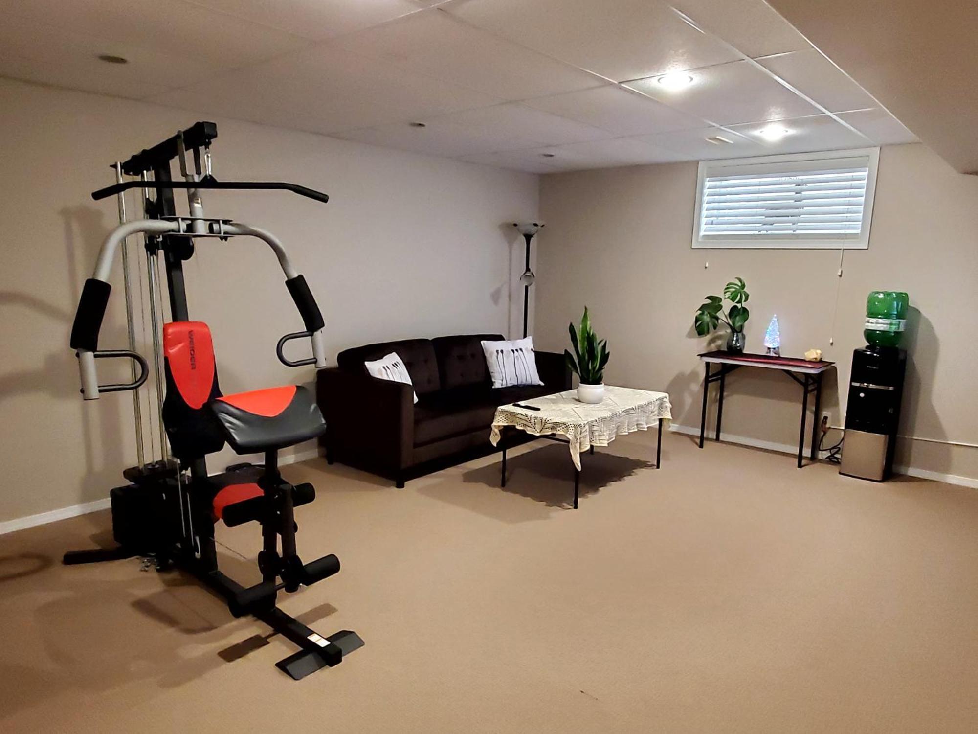 Saskatoon Lashyn Cove Homestay Eksteriør bilde