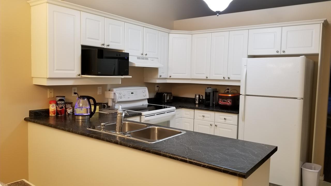 Saskatoon Lashyn Cove Homestay Eksteriør bilde