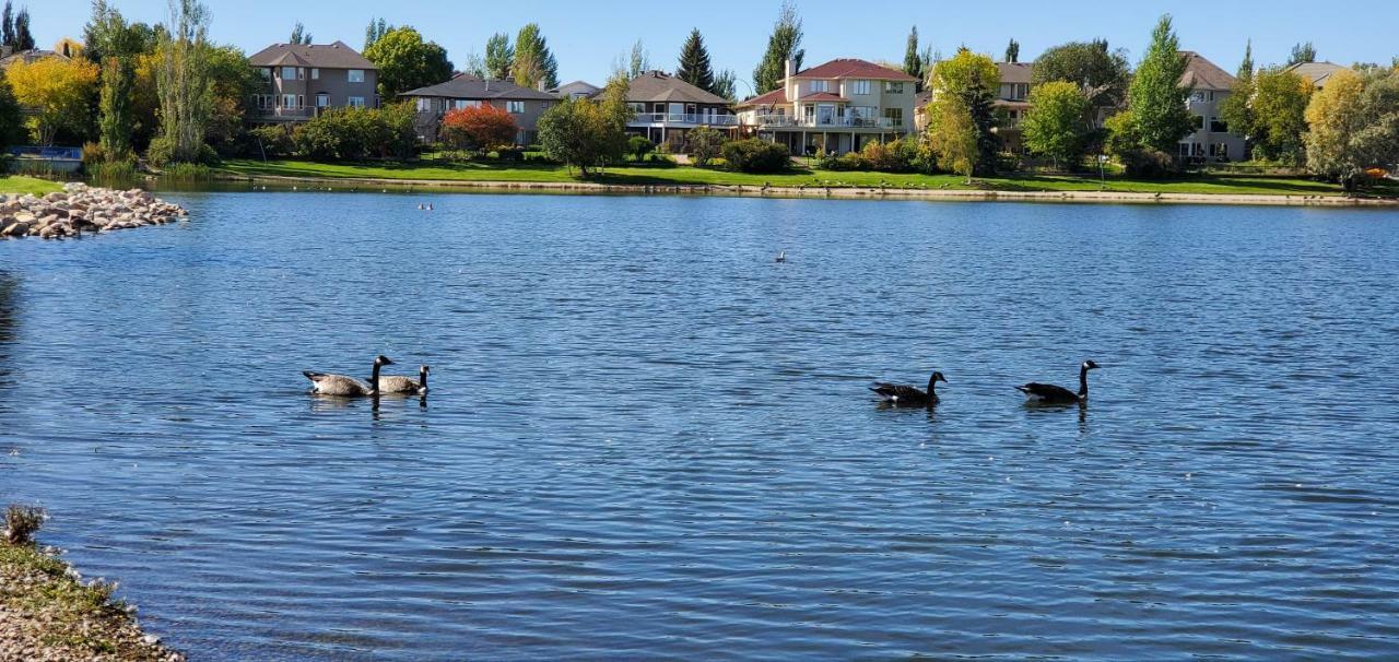 Saskatoon Lashyn Cove Homestay Eksteriør bilde